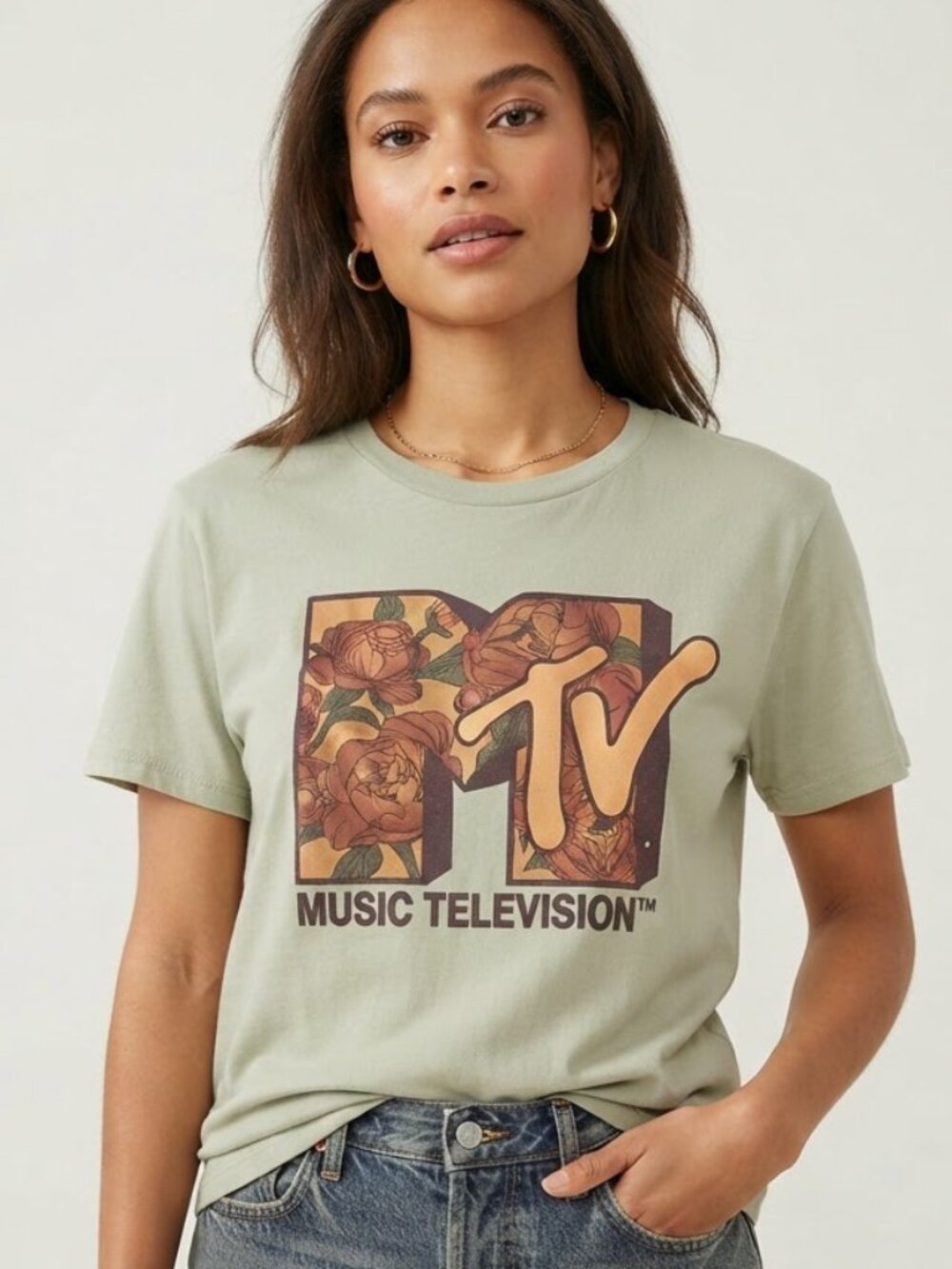MTV Music Television Floral Logo Graphic T-Shirt Green Short Sleeve Size Large